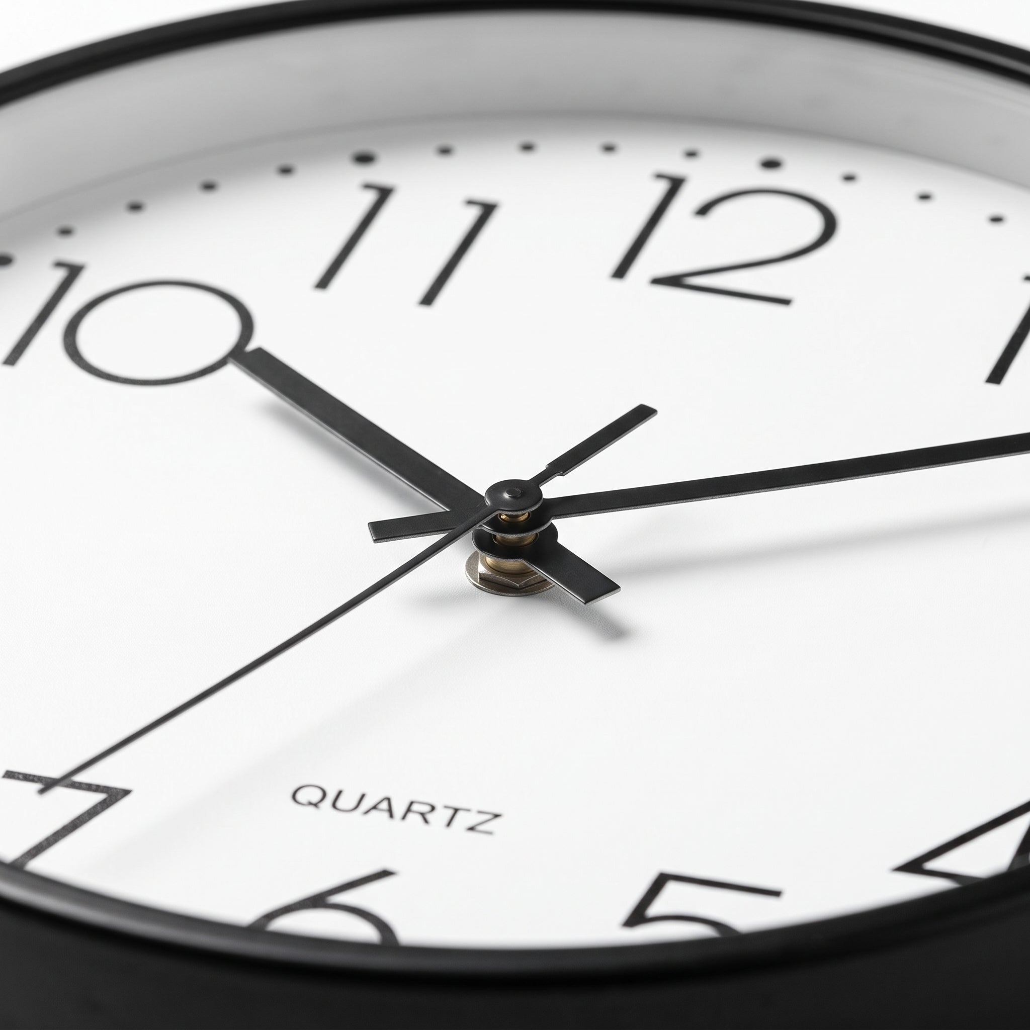 Silent Quartz Wall Clock